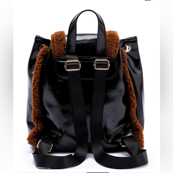 SKINNYDIP LONDON Scarlett Small Fluff Trim Backpack- never opened! - Picture 3 of 8